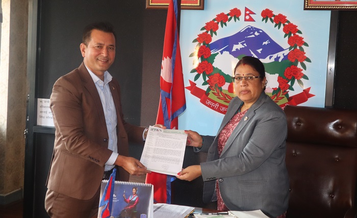 सोलु करिडोरमा स्थानीय तहको मनोमानी, आफूखुशी कर मागेपछि इप्पानद्वारा मन्त्रीको ध्यानाकर्षण